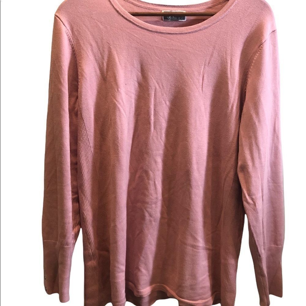 JM Collection light weight blush pink long sleeved women’s sweater